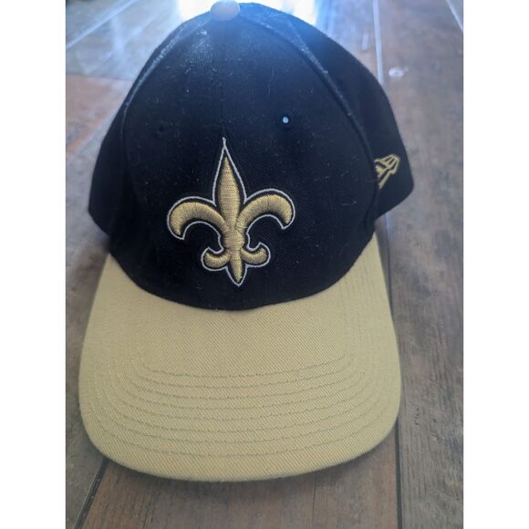 New Era 9FORTY New Orleans Saints Hat NFL Adjustable Black Gold Fleur De Lis - Picture 1 of 3